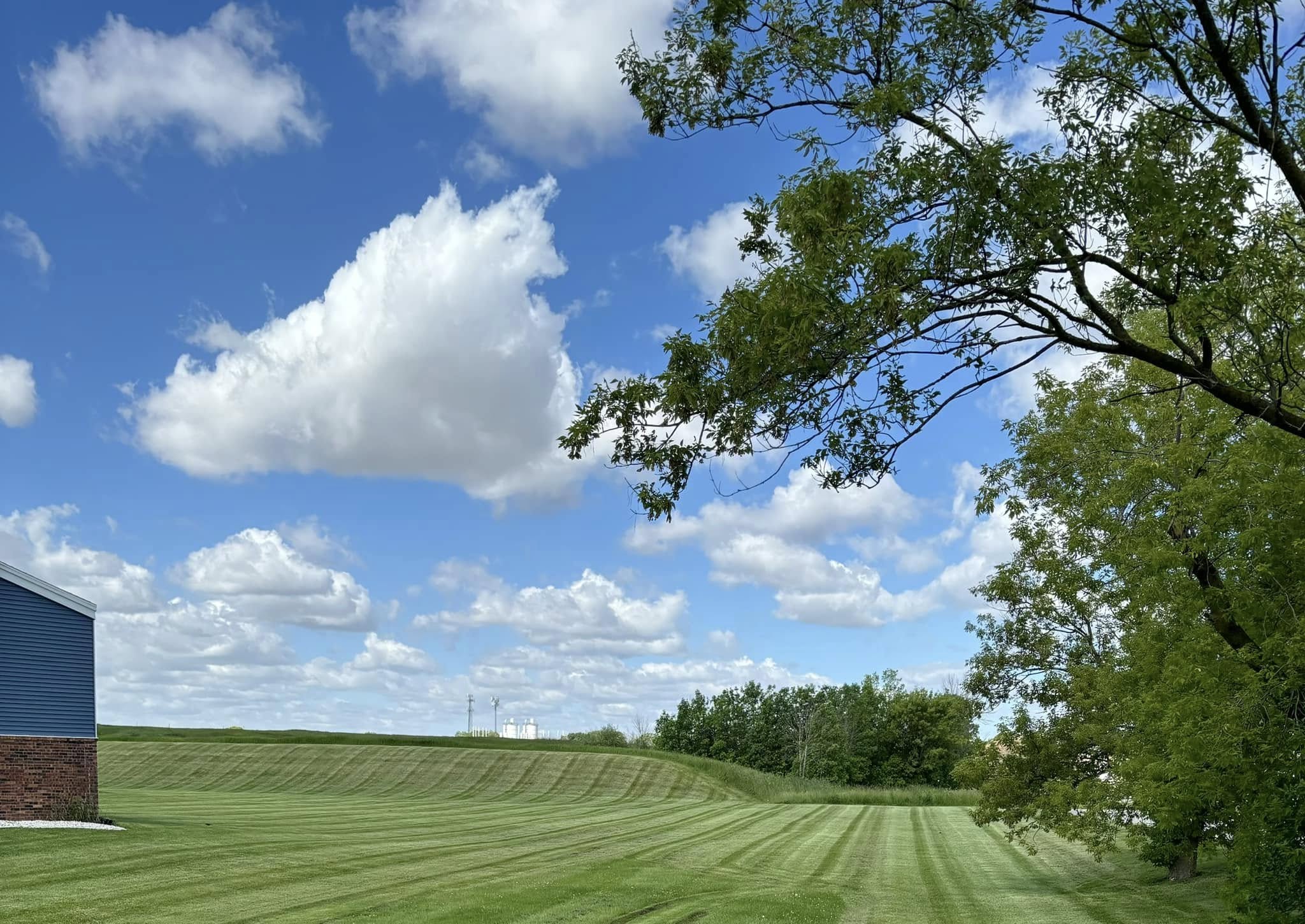 Level, well-maintained lawn in Wisconsin